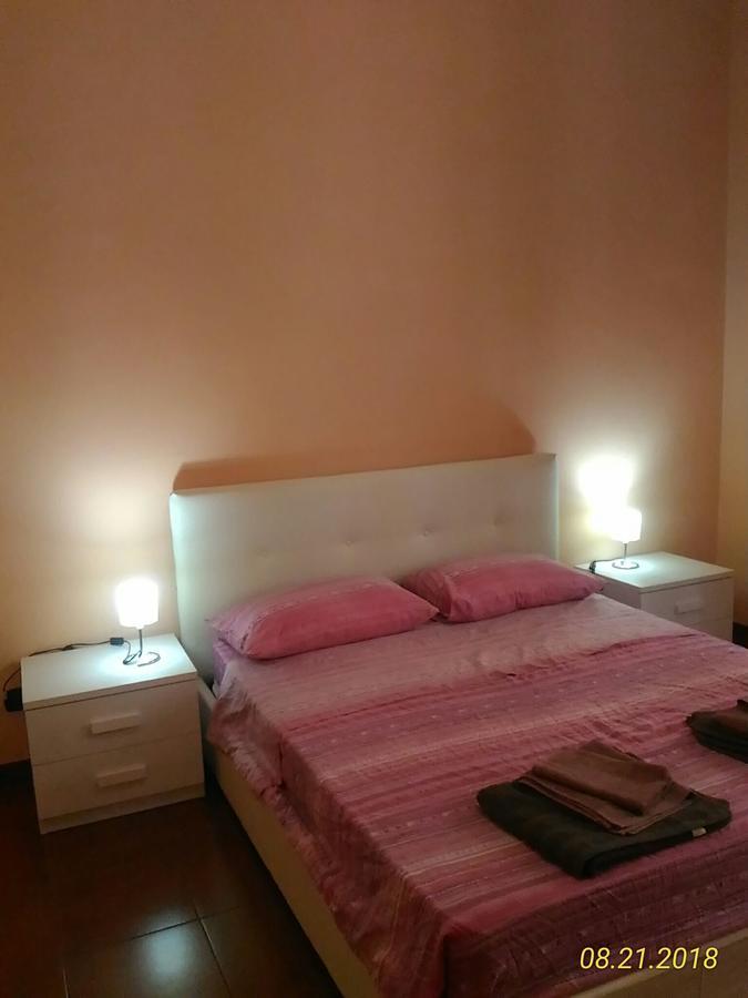 Santini House Rom
