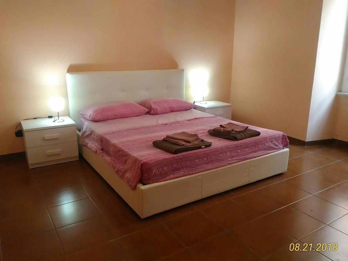 Santini House Gasthof *
