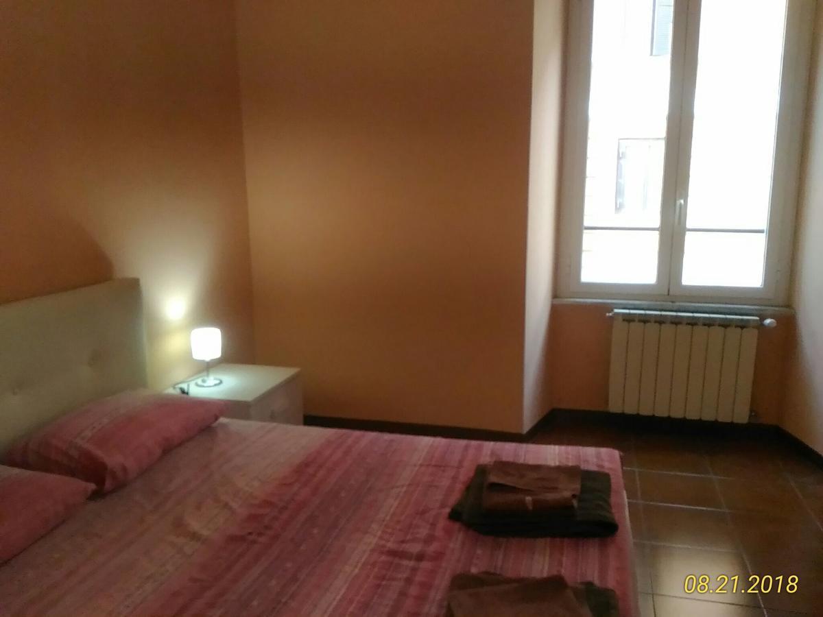 Santini House Gasthof *